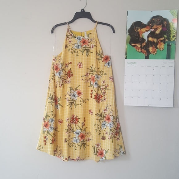 1 left! Yellow floral dress - Picture 3 of 8